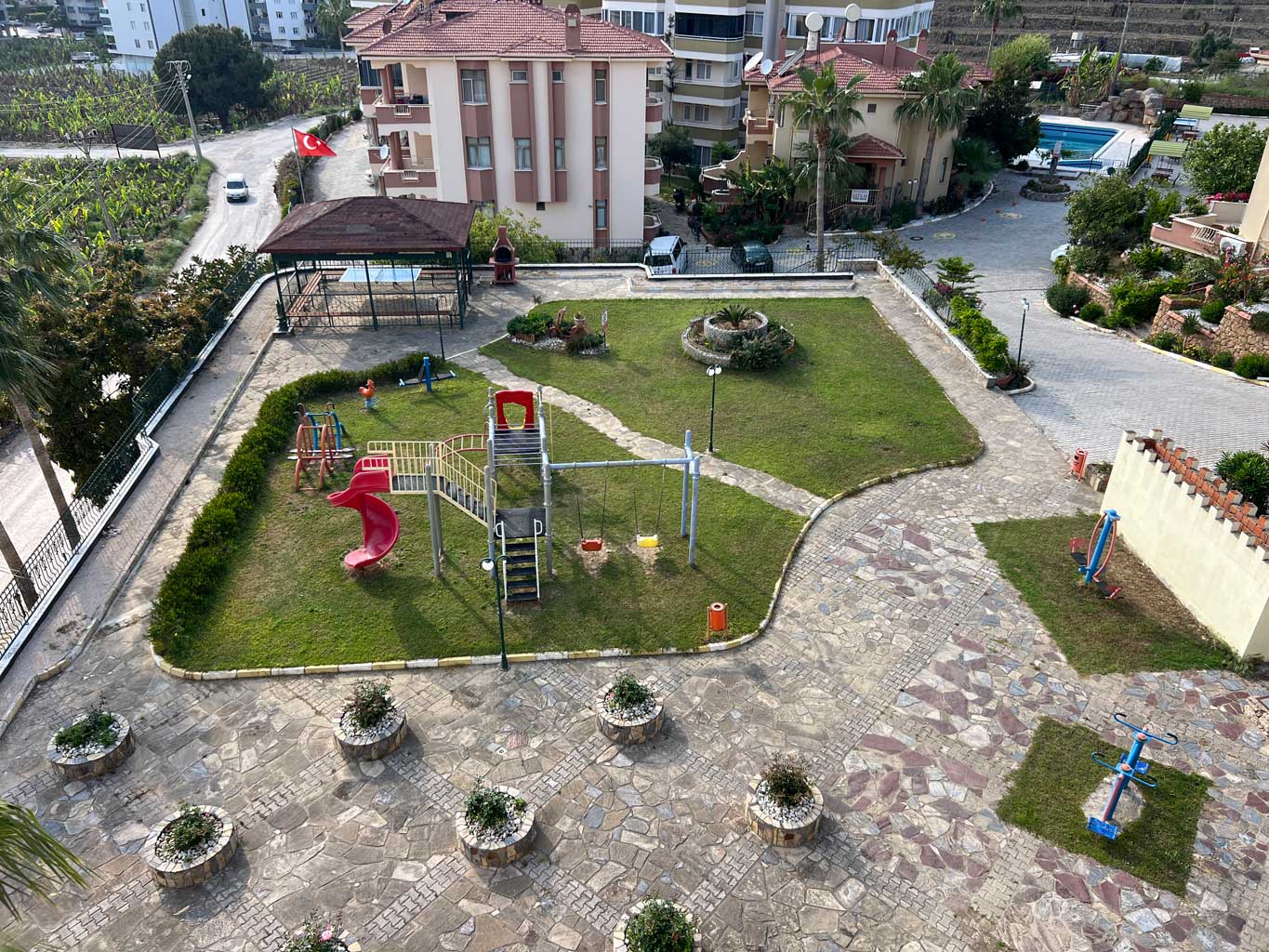 Alkom 8 in Mahmutlar neighborhood